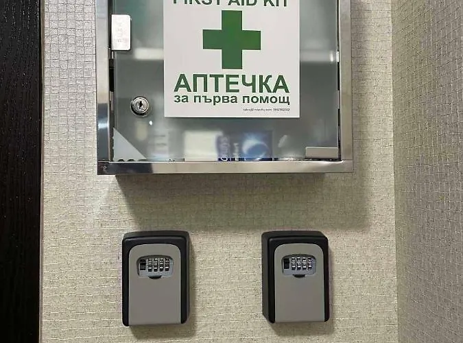 Gallery A ساني بيتش